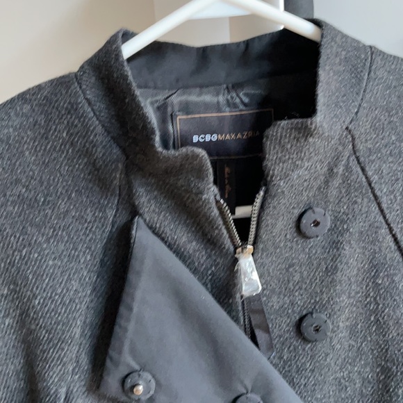 NWOT BCBG cape coat - Picture 4 of 5